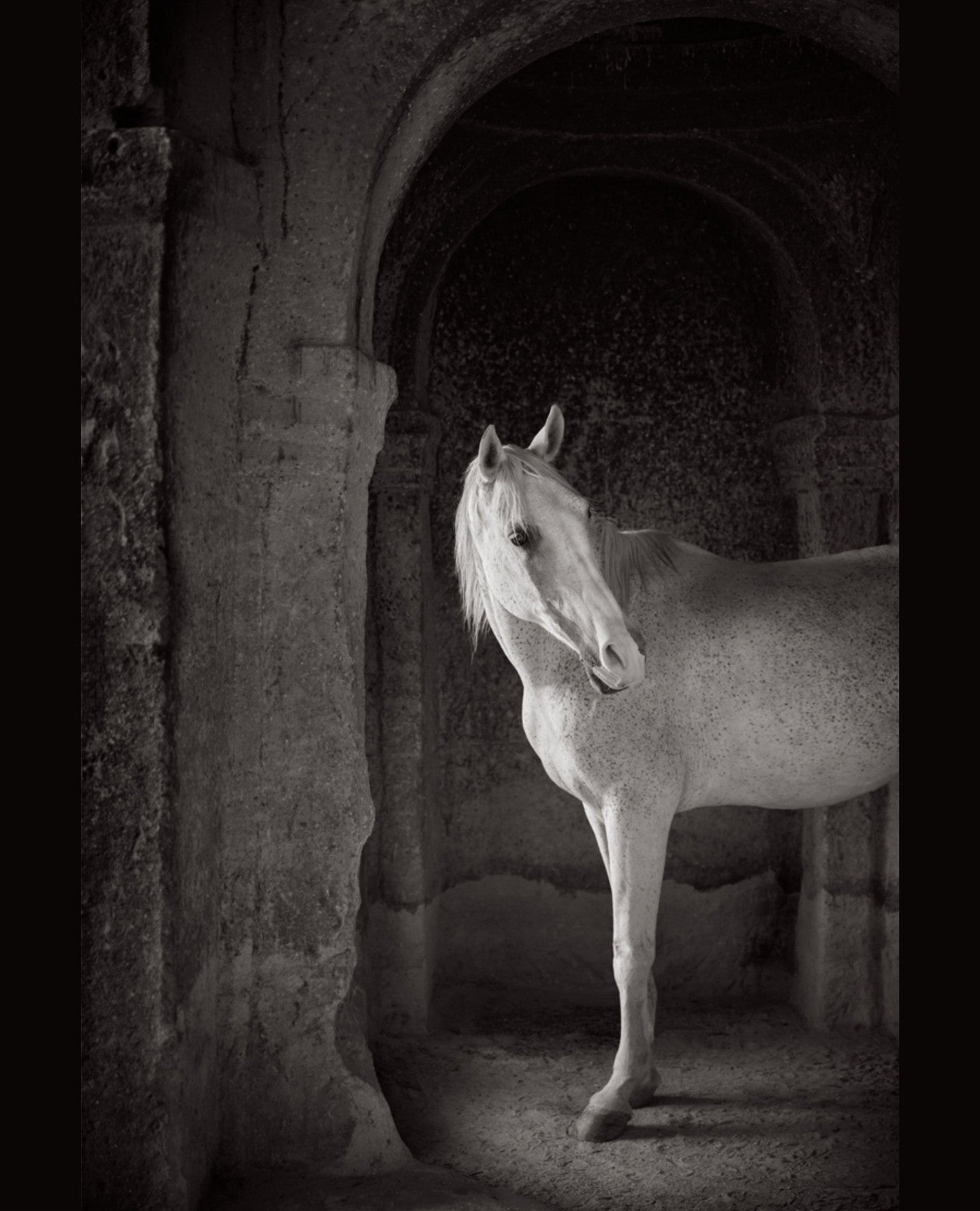 White horse stone arch